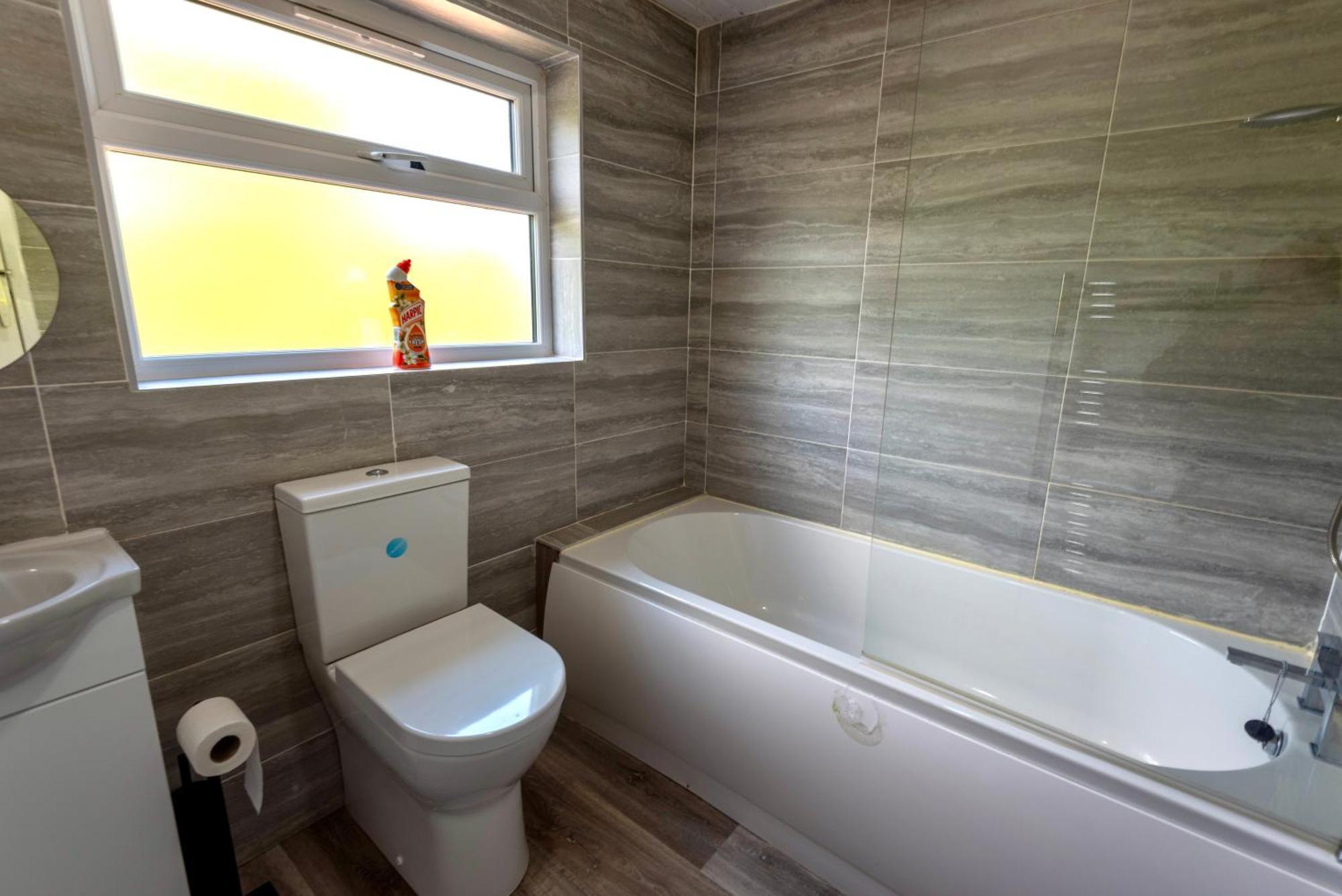 Single Room In Brand New 5 Bedroom Home BW Room 2 Солихалл Экстерьер фото
